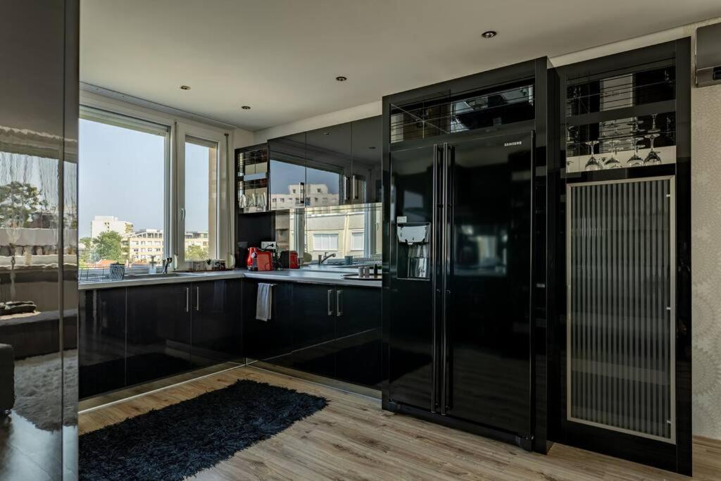 Martonfalvi Penthouse W Jacuzzi Debrecen Bagian luar foto